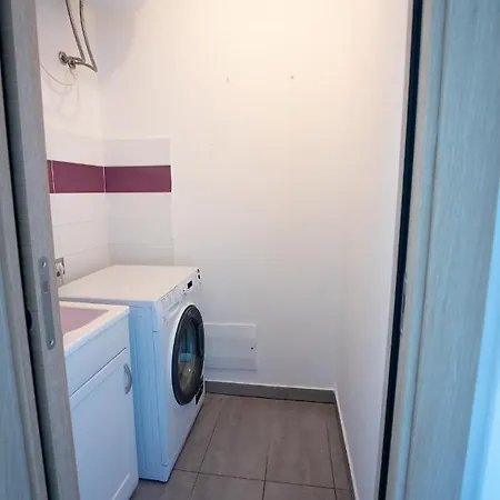 Sundinia Home, Vista Sul Mare アパート *